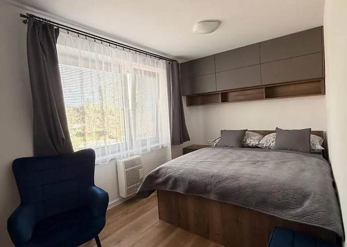 アパート Lipa Tlmace